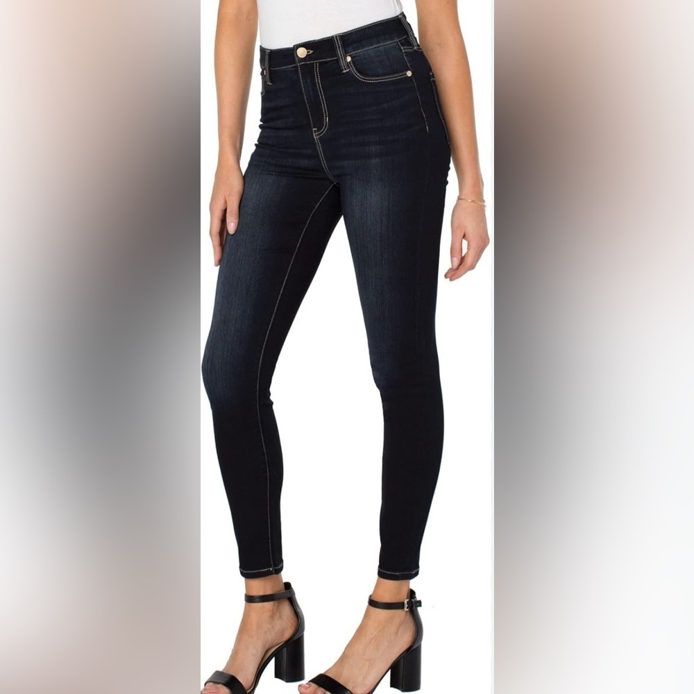 Liverpool Women's Abby High Rise Dark Blue Ankle Jeans. Size-8 Petite